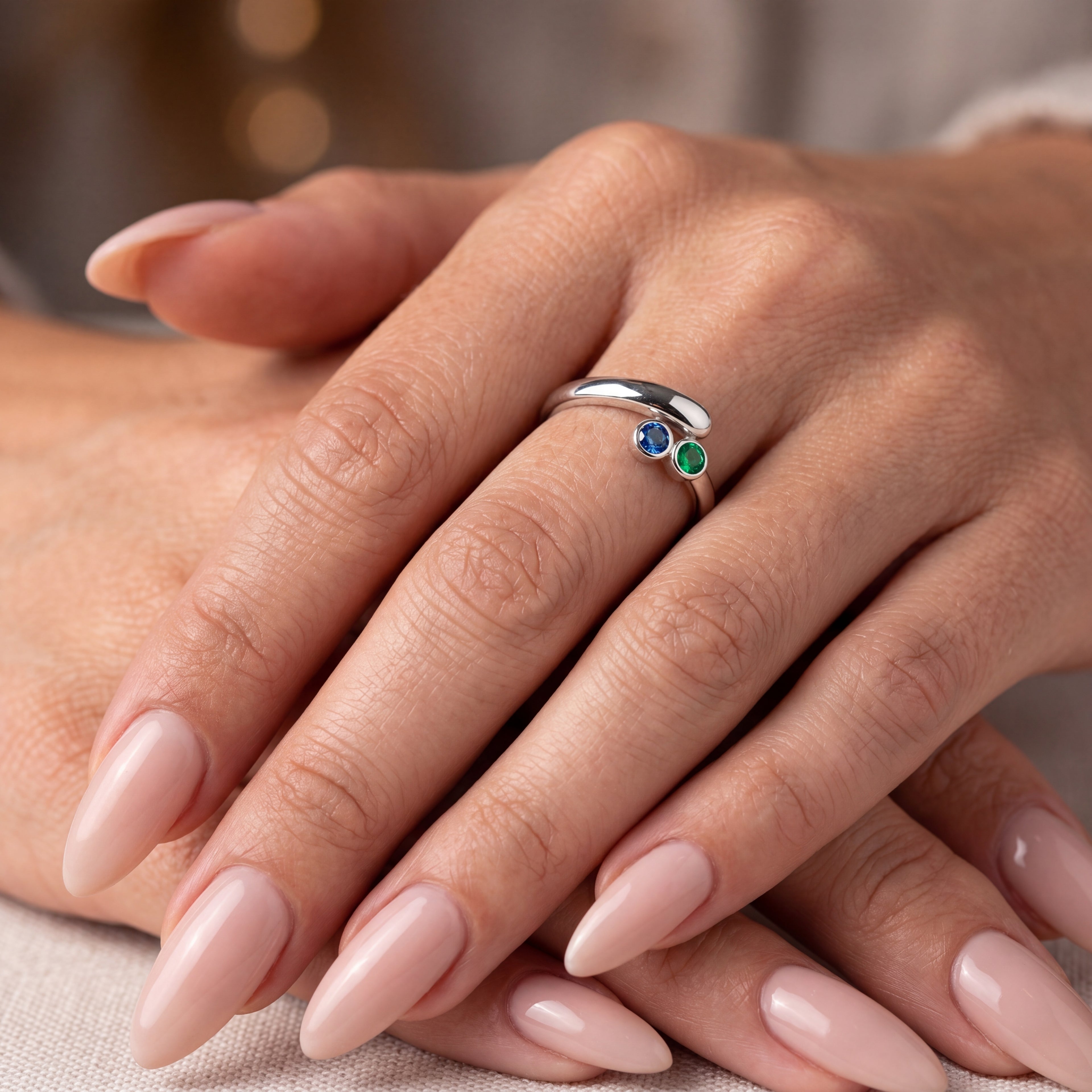 Anillo ajustable de piedra natal "Lyra"