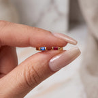 Anillo ajustable con piedra de nacimiento "Ember"