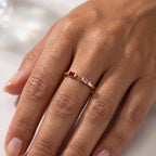 Anillo ajustable con piedra de nacimiento "Ember"