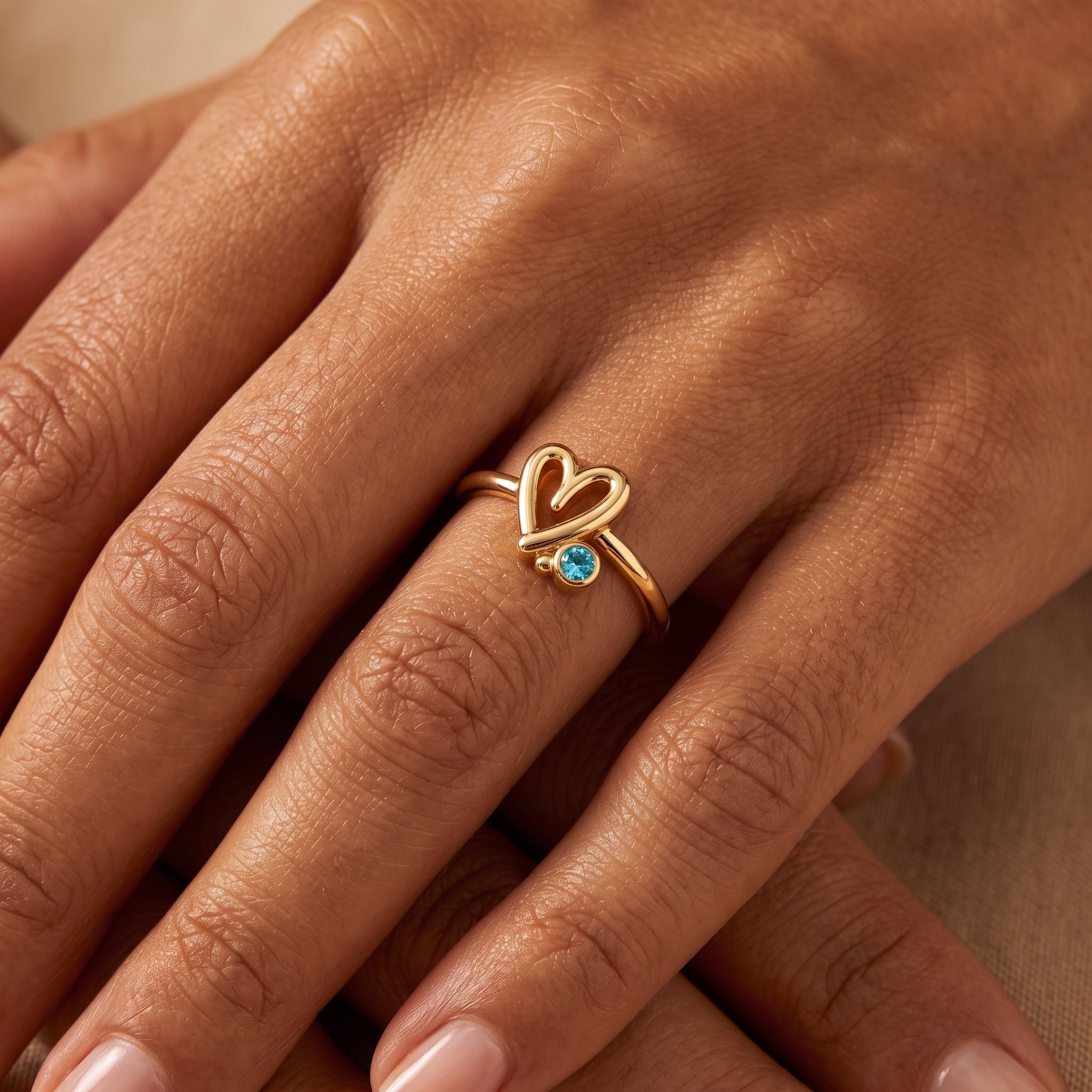 Anillo Ajustable de Piedra Natal "Mira"