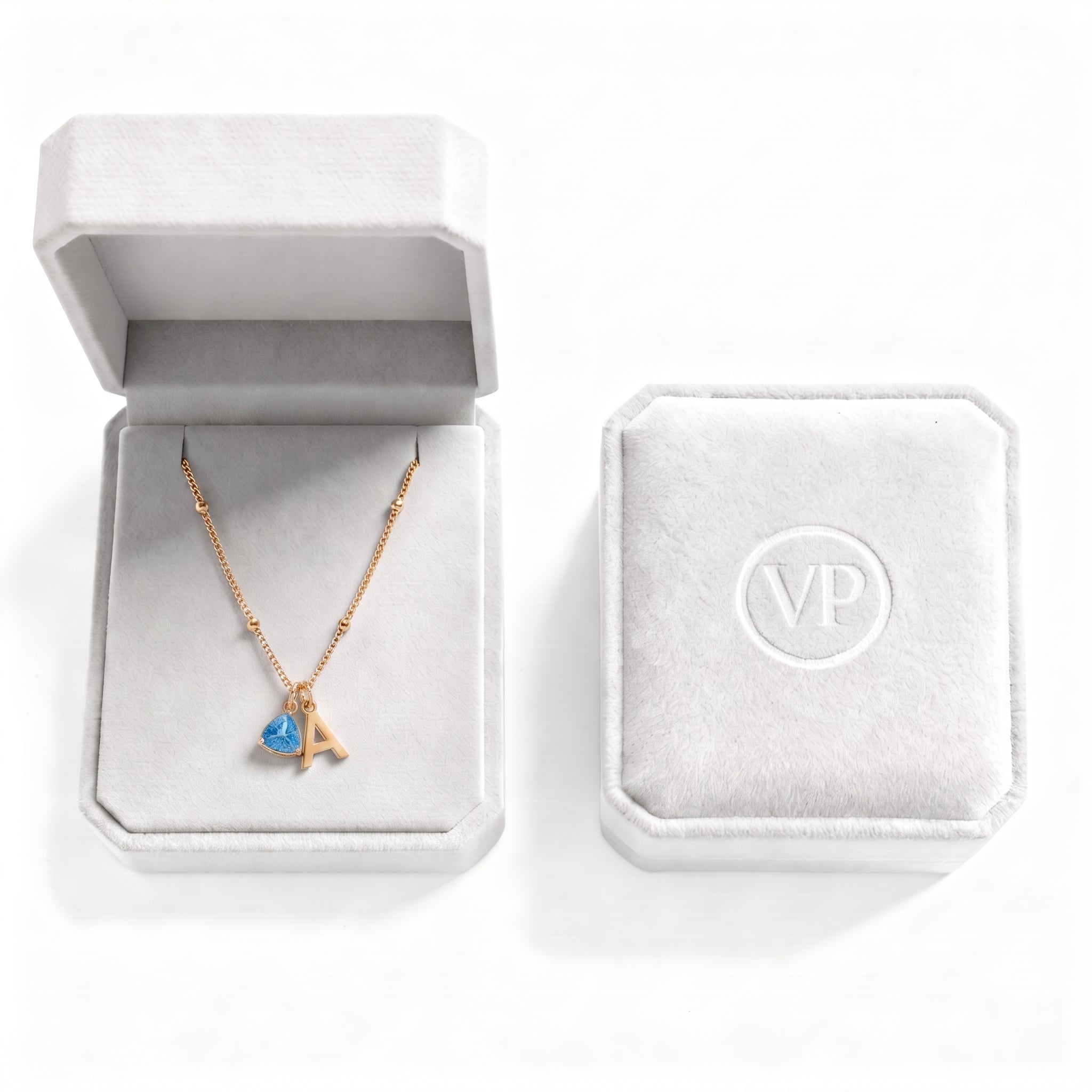 Collar con Inicial y Piedra de Nacimiento "Luna"