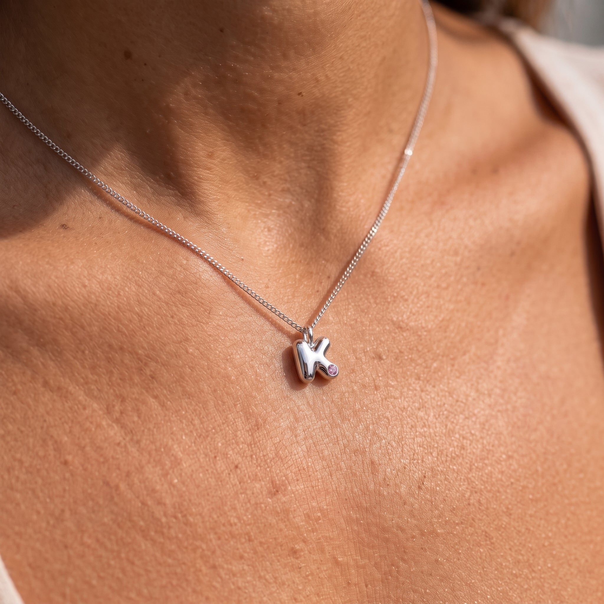 Collar de piedra de nacimiento inicial "Faye"
