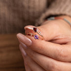 Anillo Ajustable de Piedra Natal "Tulipán"