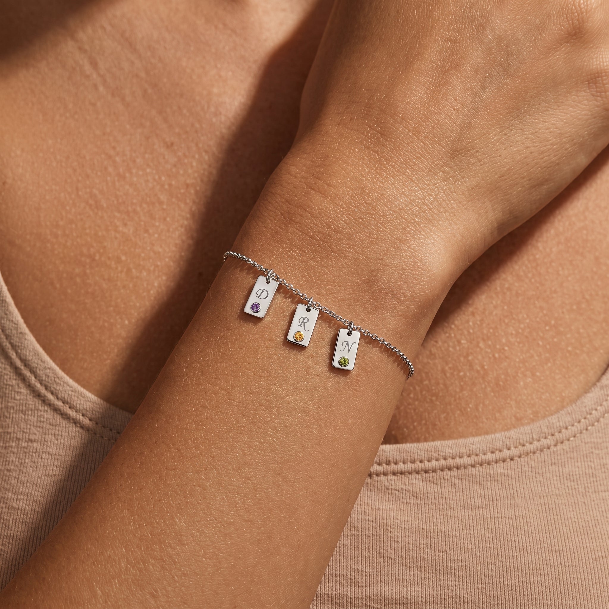 Pulsera Inicial de Piedra Natal "Nova"