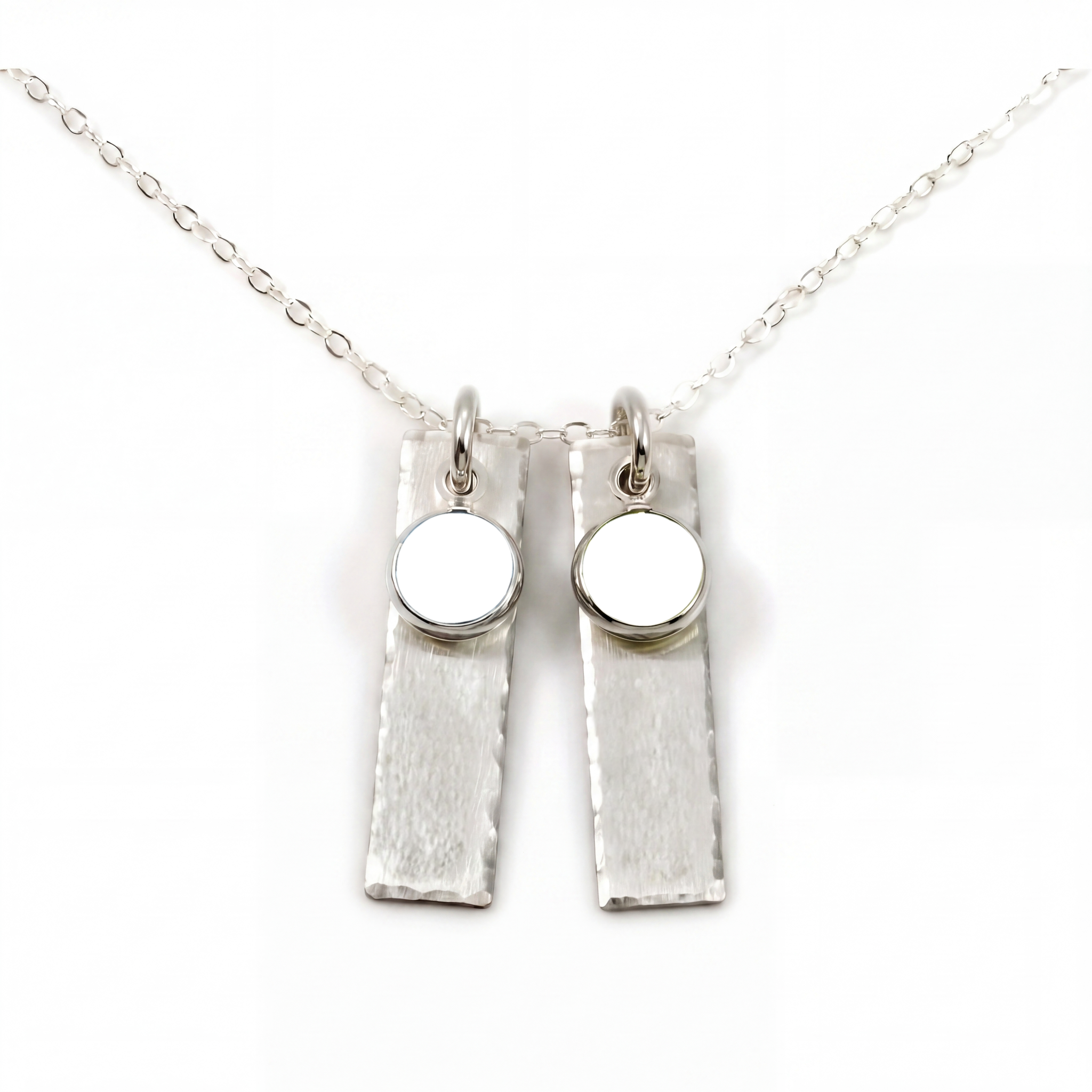 Collar de piedra de nacimiento "Celeste"